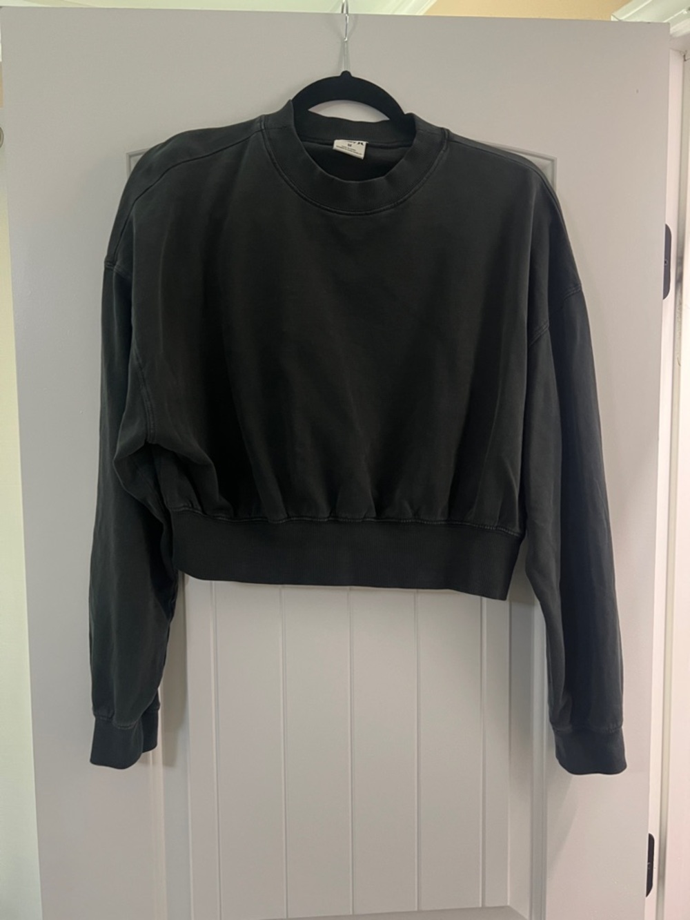 Hurley women’s cropped crew neck pullover